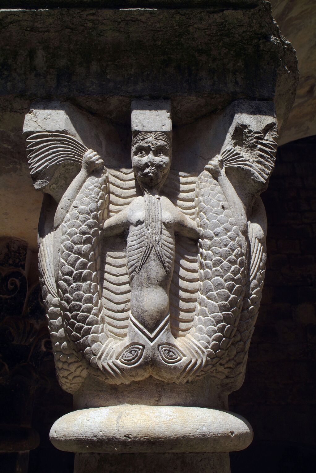 Capitells amb històries: Fem un capitell de conte - _dsf2834_1.jpg