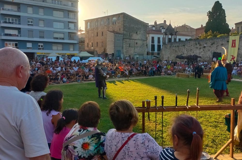 XVI Aloja - fira_medieval_aloja_banyoles.jpg