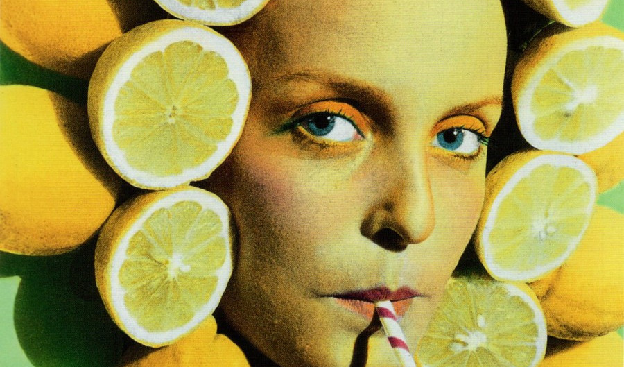 Jugant amb el surrealisme - th_th_a46972016.png