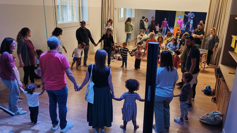 Música i moviment en família - captura-de-pantalla-2025-12-16-a-les-13.52.54.png