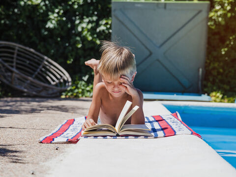 Lectures fresques per passar un bon estiu