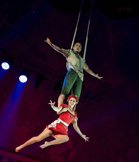 Festival Internacional del Circ Elefant d’Or - smuglyanka---corda-ae--ria----ru--ssia.jpg