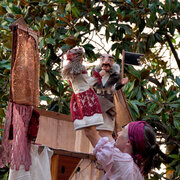 Liberisliber - 900-menut-girona-trobaititz1-micro-troupe-teatre-de-titelles_i2761.jpg