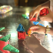 Jugar també és tornar a la rutina - monkids-3-set-26.jpg